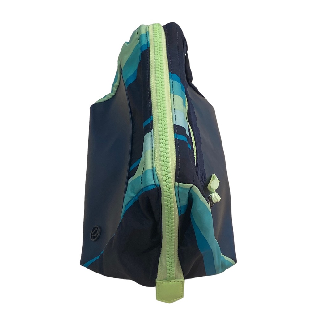 Lululemon Toiletry Bag - Picture 8 of 8